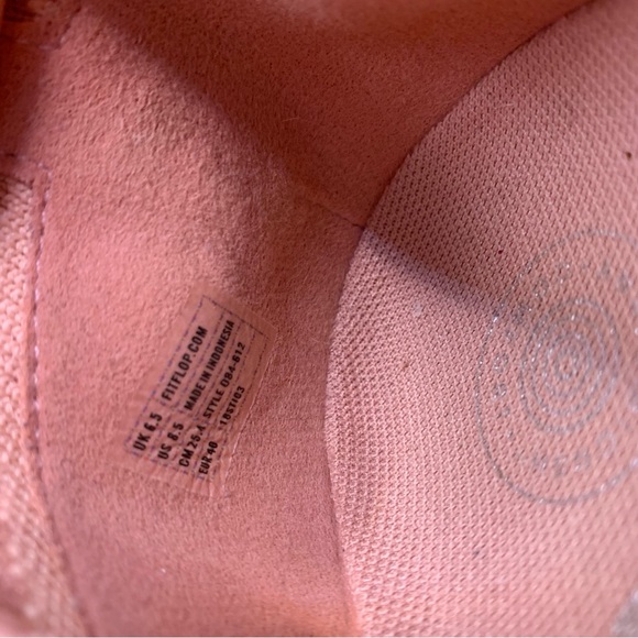 Women's Fitflop Uberknit Slip On Sneaker Shoes size US 8.5 pink slip on - Picture 9 of 9